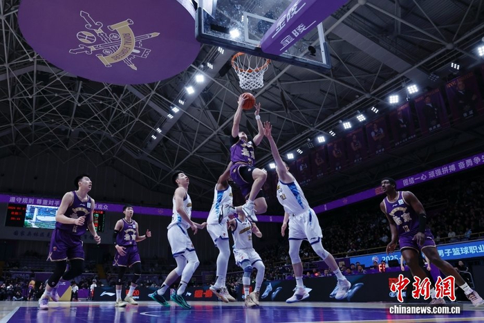 足彩网-CBA常规赛:北京控股队负于浙江方兴渡队|浙江队|体育馆|男子篮球|职业联赛|北控男篮_新浪体育_新浪新闻